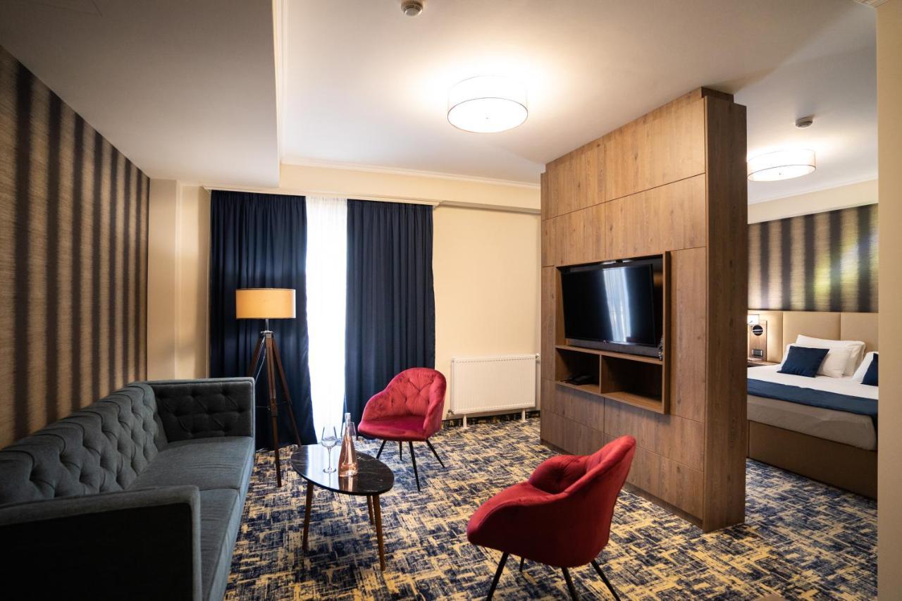 Imperio Hotel Cernavoda Εξωτερικό φωτογραφία