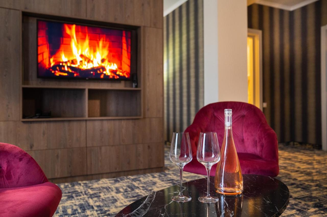 Imperio Hotel Cernavoda Εξωτερικό φωτογραφία