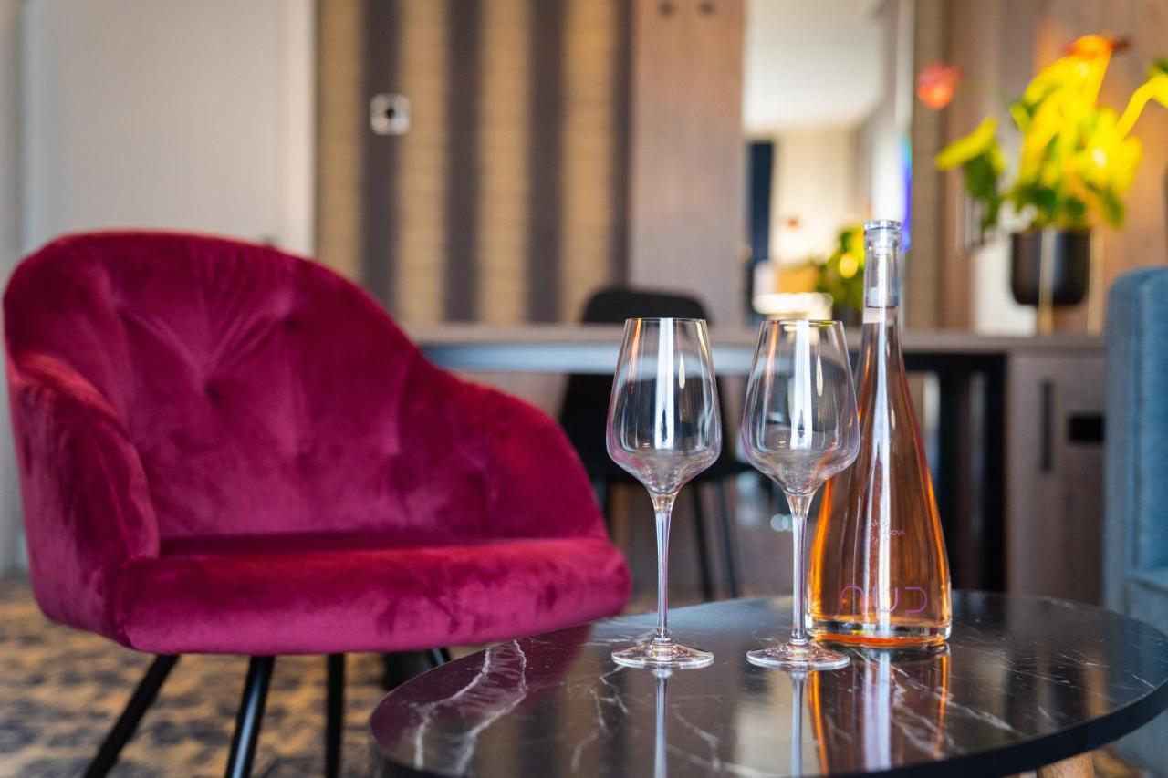 Imperio Hotel Cernavoda Εξωτερικό φωτογραφία