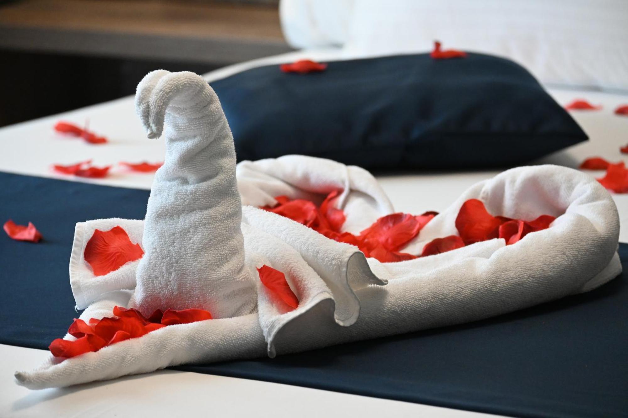 Imperio Hotel Cernavoda Εξωτερικό φωτογραφία